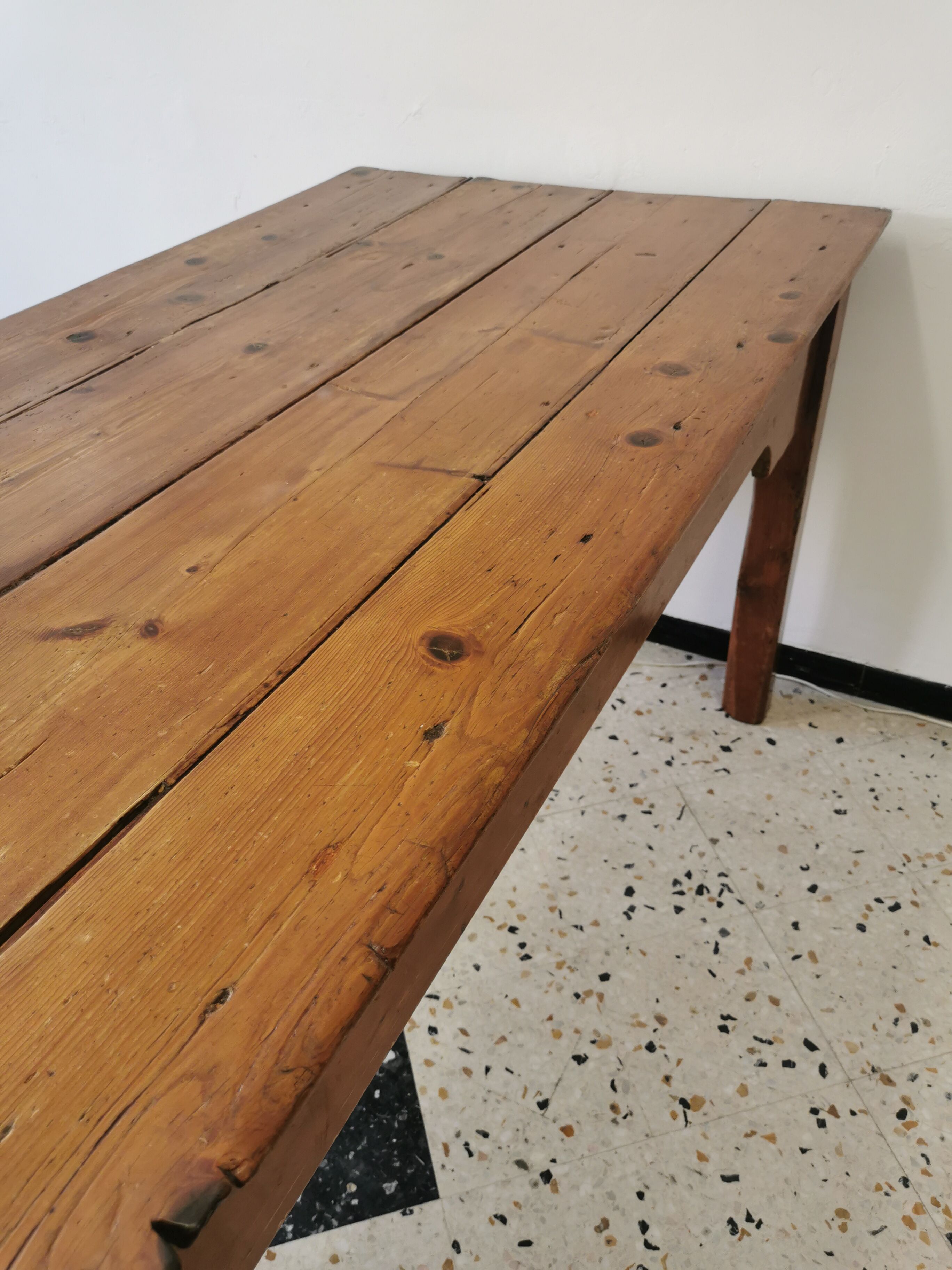 Old Catalan farmhouse table of 2m45