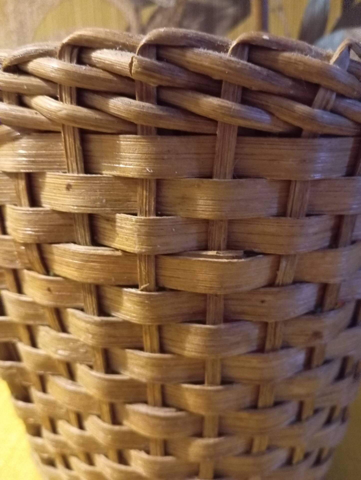 Woven wicker bottle basket. Flower Power. Very good condition.