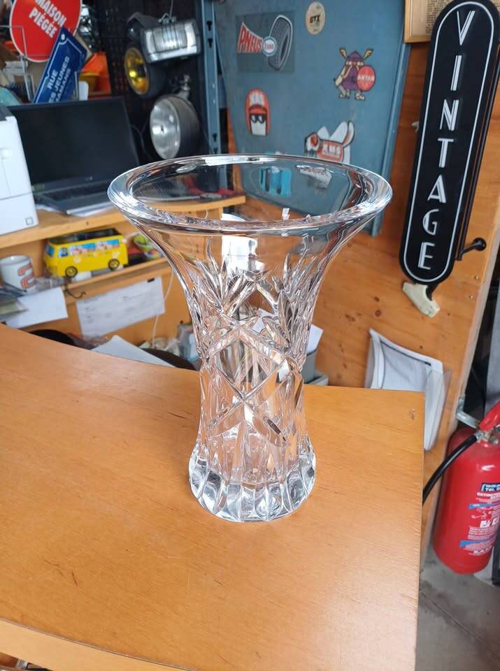 Sèvres Crystal Vase - Flared Model - 27 cm