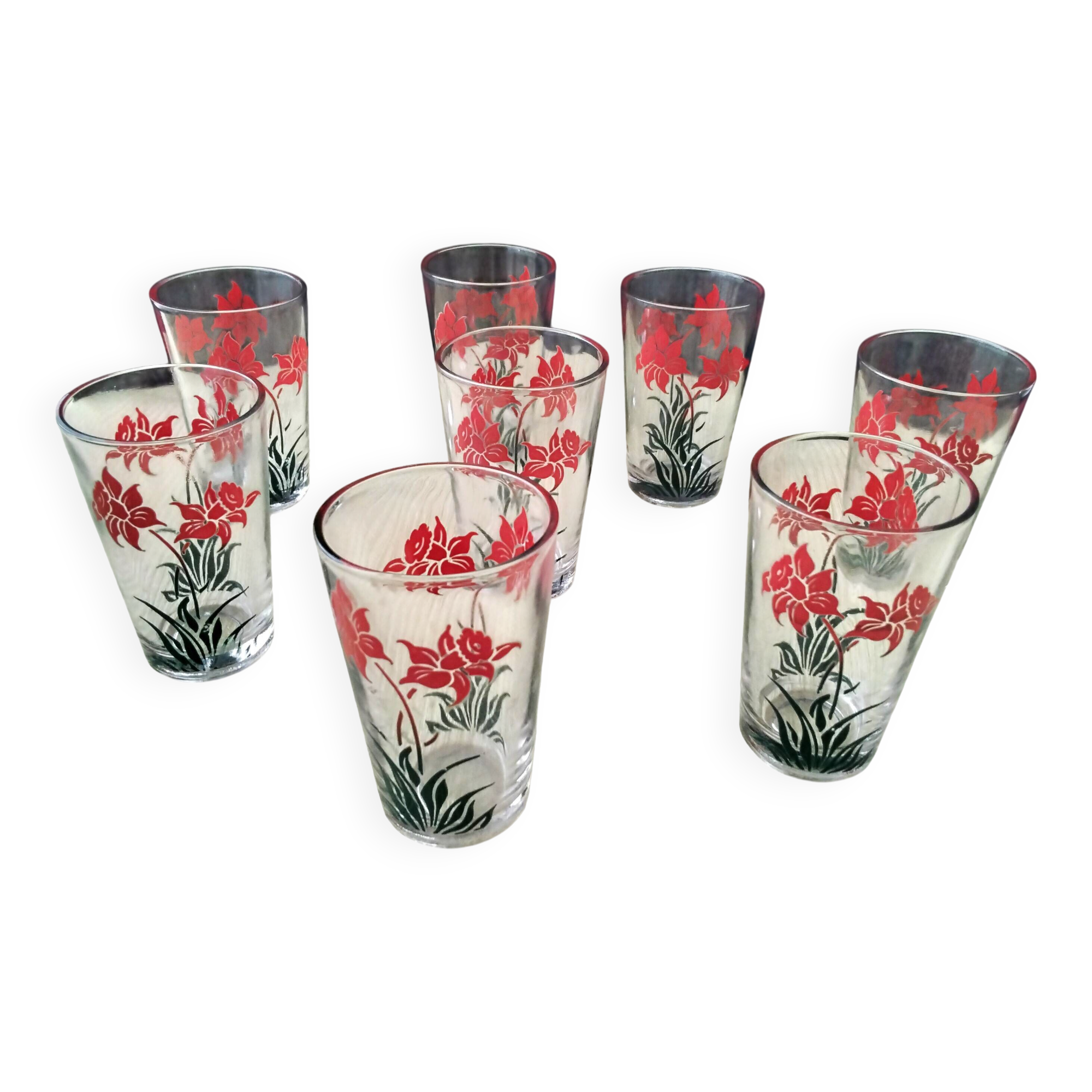8 ancient glasses with screen-printed decoration