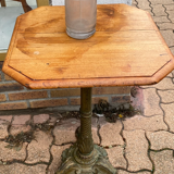 Bistro pedestal table