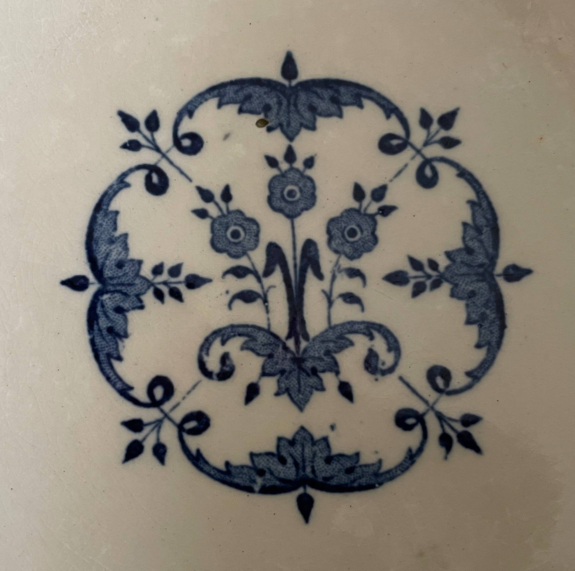 Large antique pedestal salad bowl in Gien earthenware.