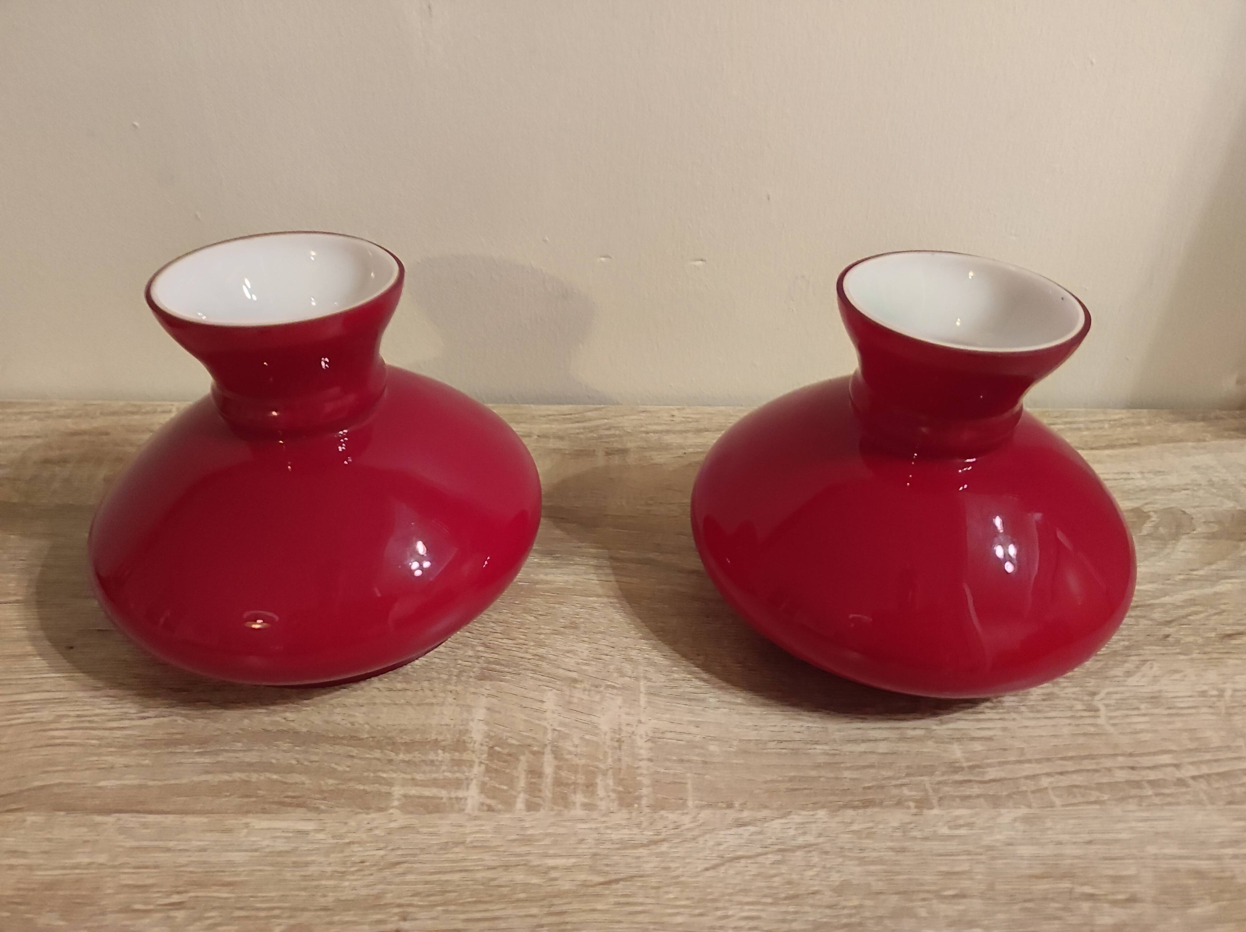 Globe cloche abat jour opaline rouge