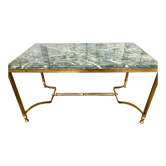 Table basse néo classique en laiton doré et marbre vert