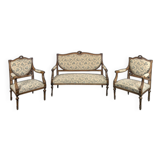 Louis XVI style salon with shield backrest from the 19th century.