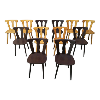 Lot de 12 chaises de bistrot