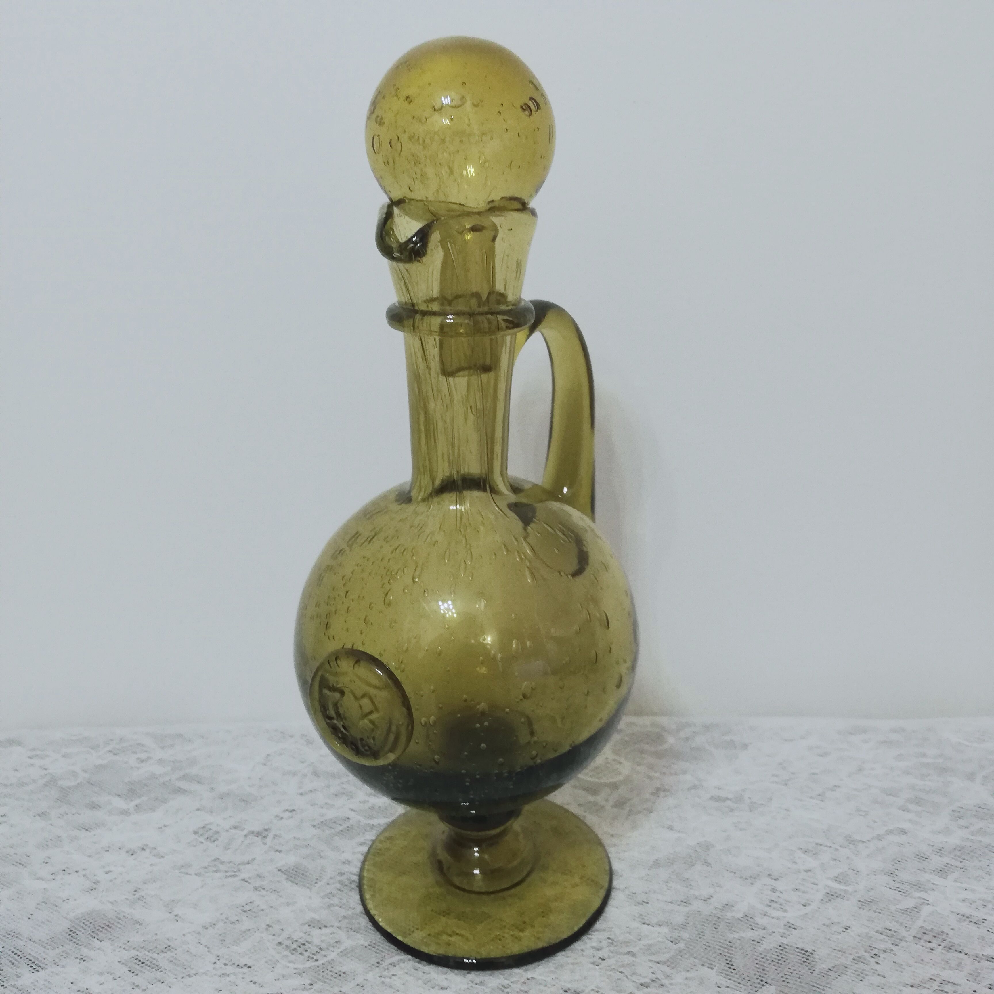 La Rochere bubble blown glass carafe