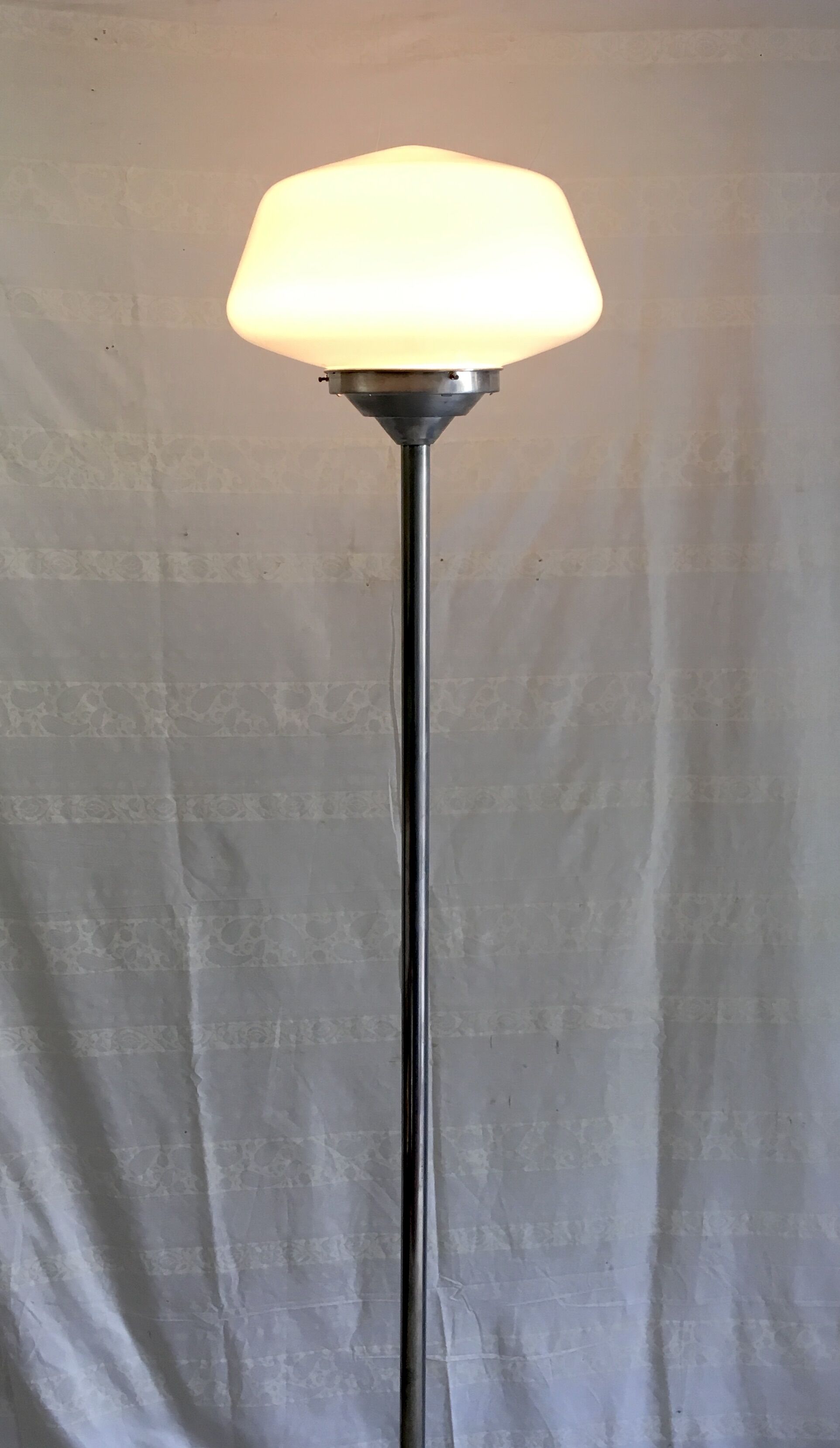 Floorlamp opaline, 50s