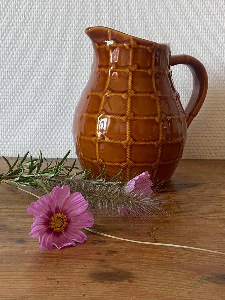 Vintage brown water pitcher from the 60s/70s