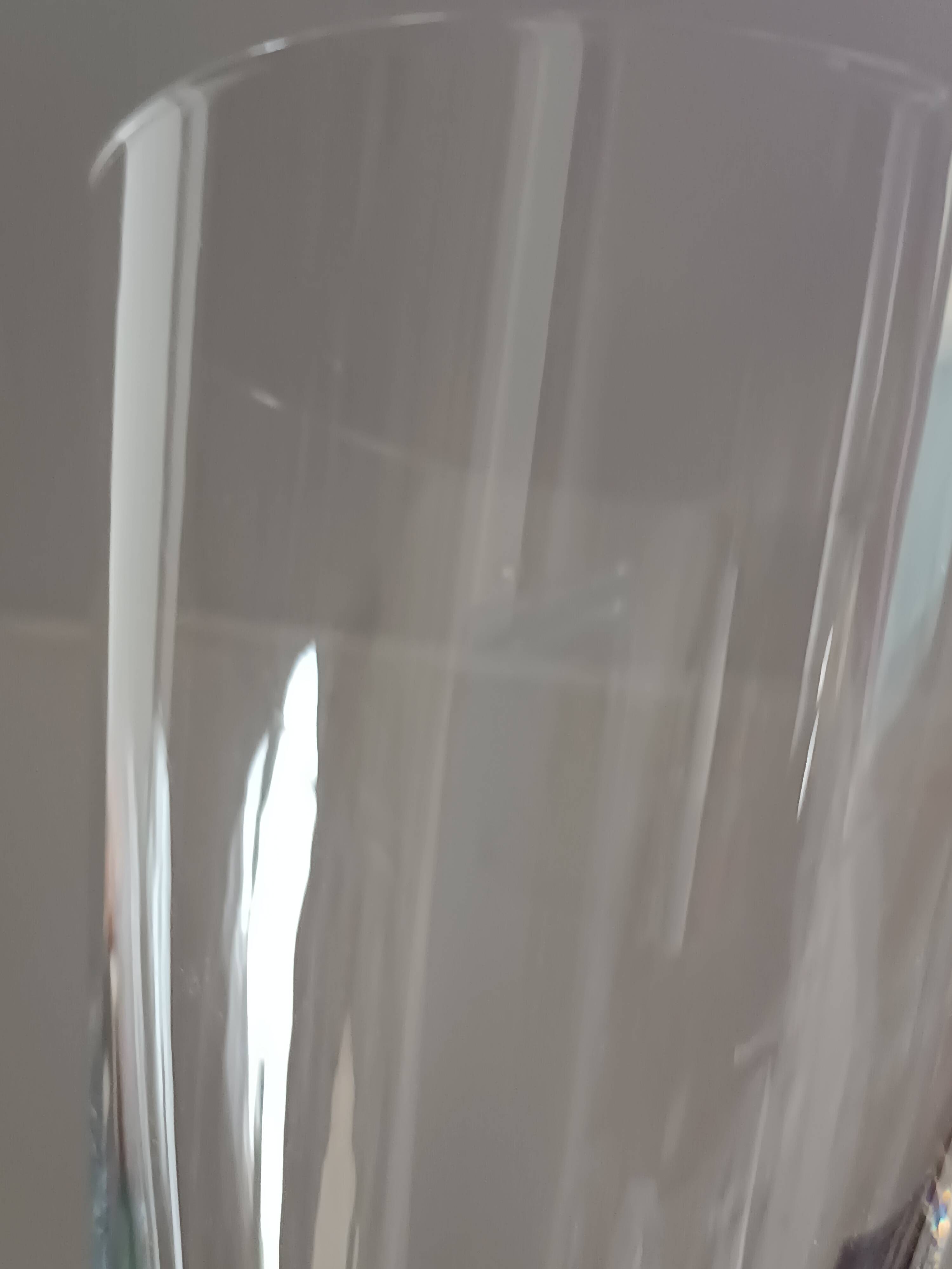 Set of 9 crystal flutes with Venus and Bacchus foot, Vannes and Bayel