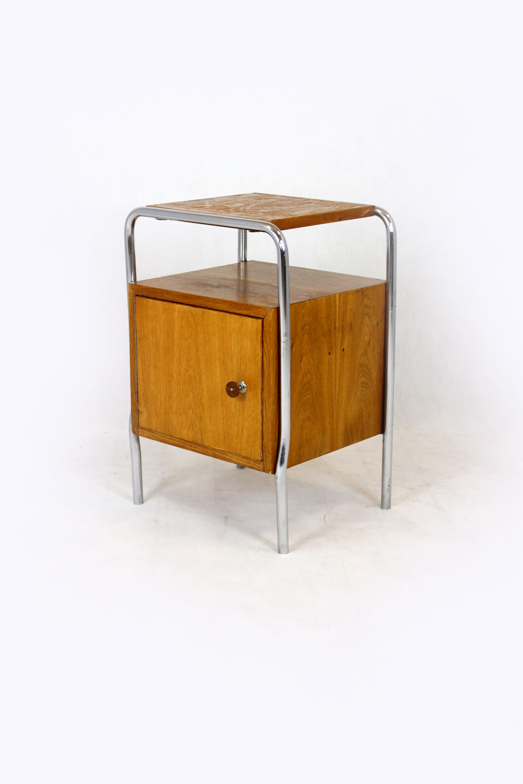 Bauhaus bedside table in chromed tubular steel, 1940s
