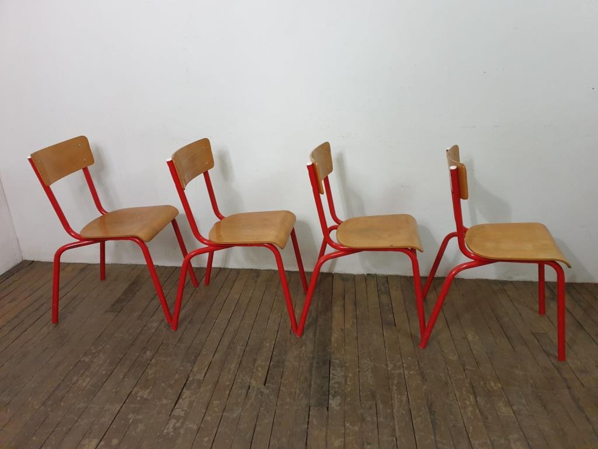 Chaises d'école