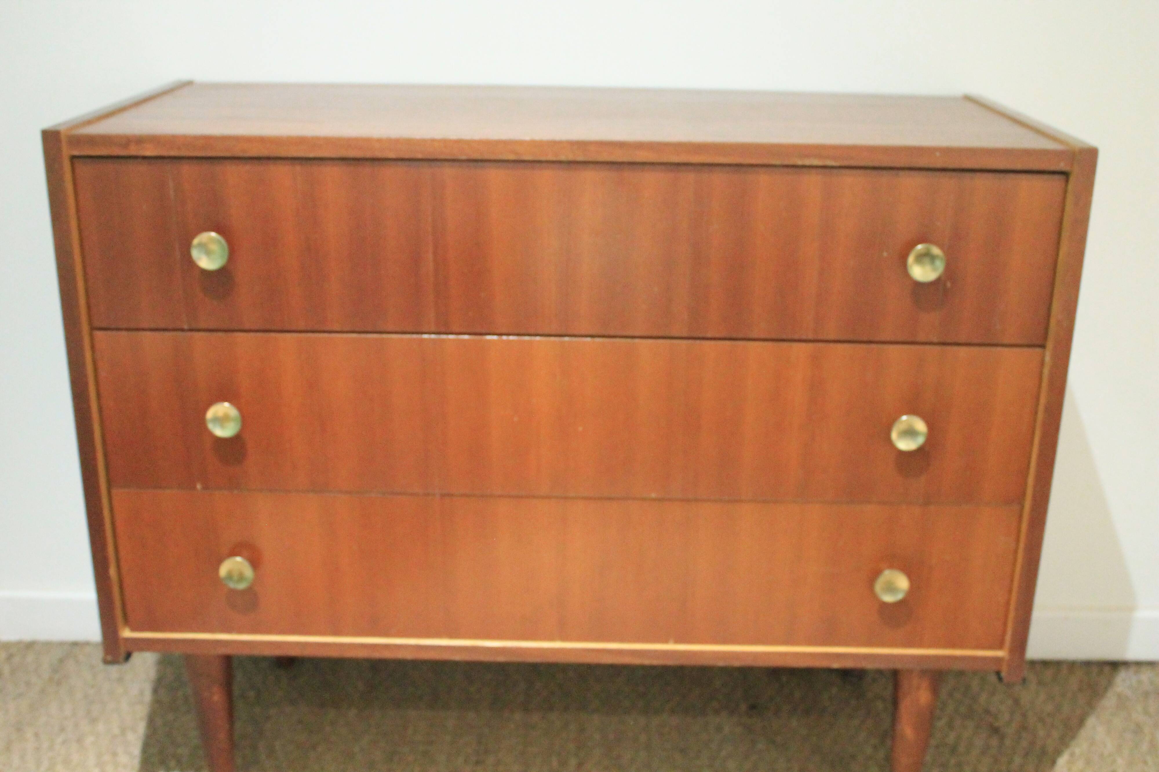 Vintage chest of drawers