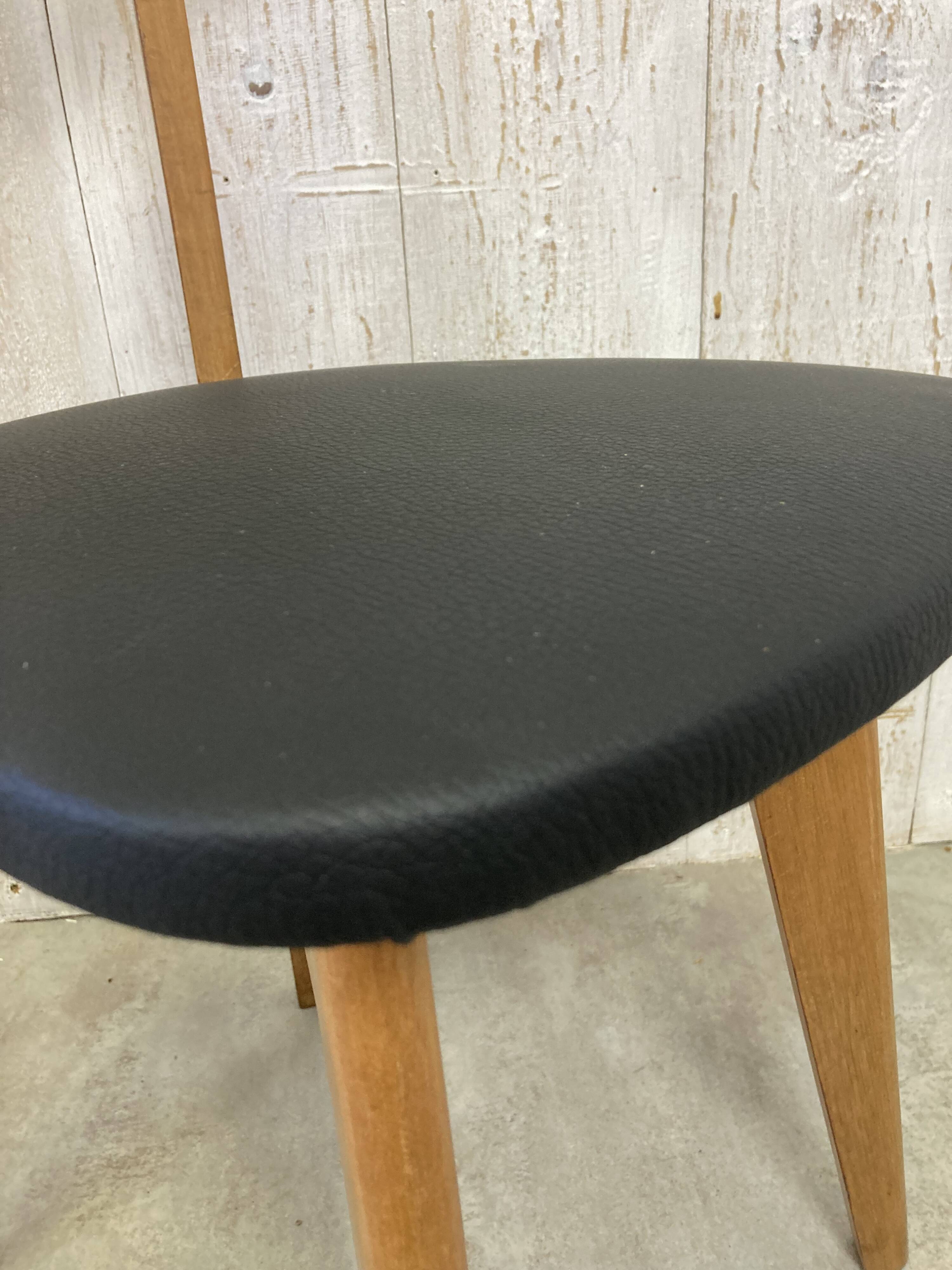Bistro chair