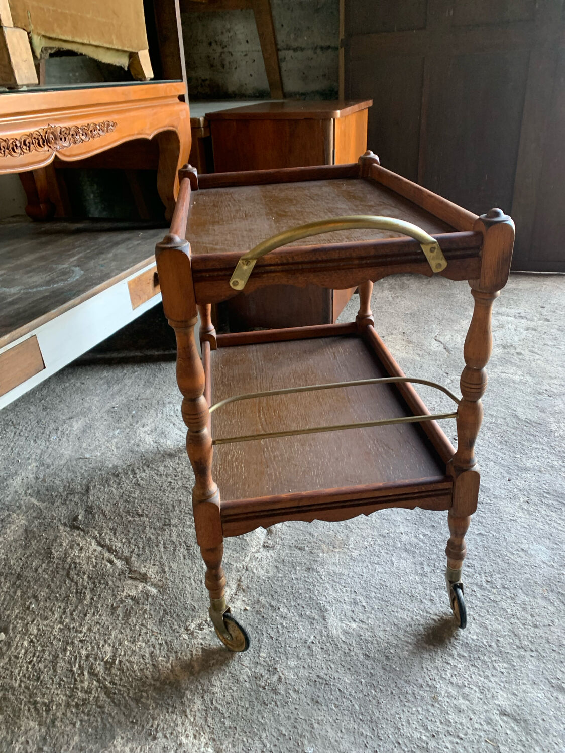 Rustic rolling dessert