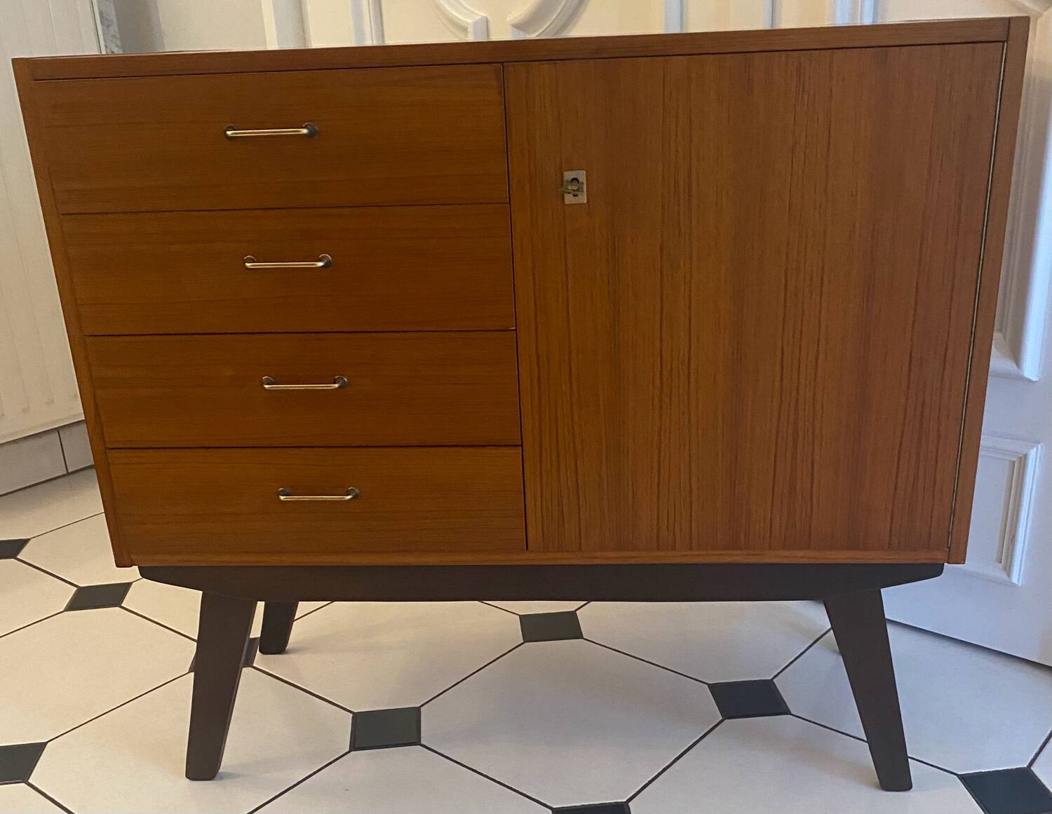 Vintage sideboard with compass feet