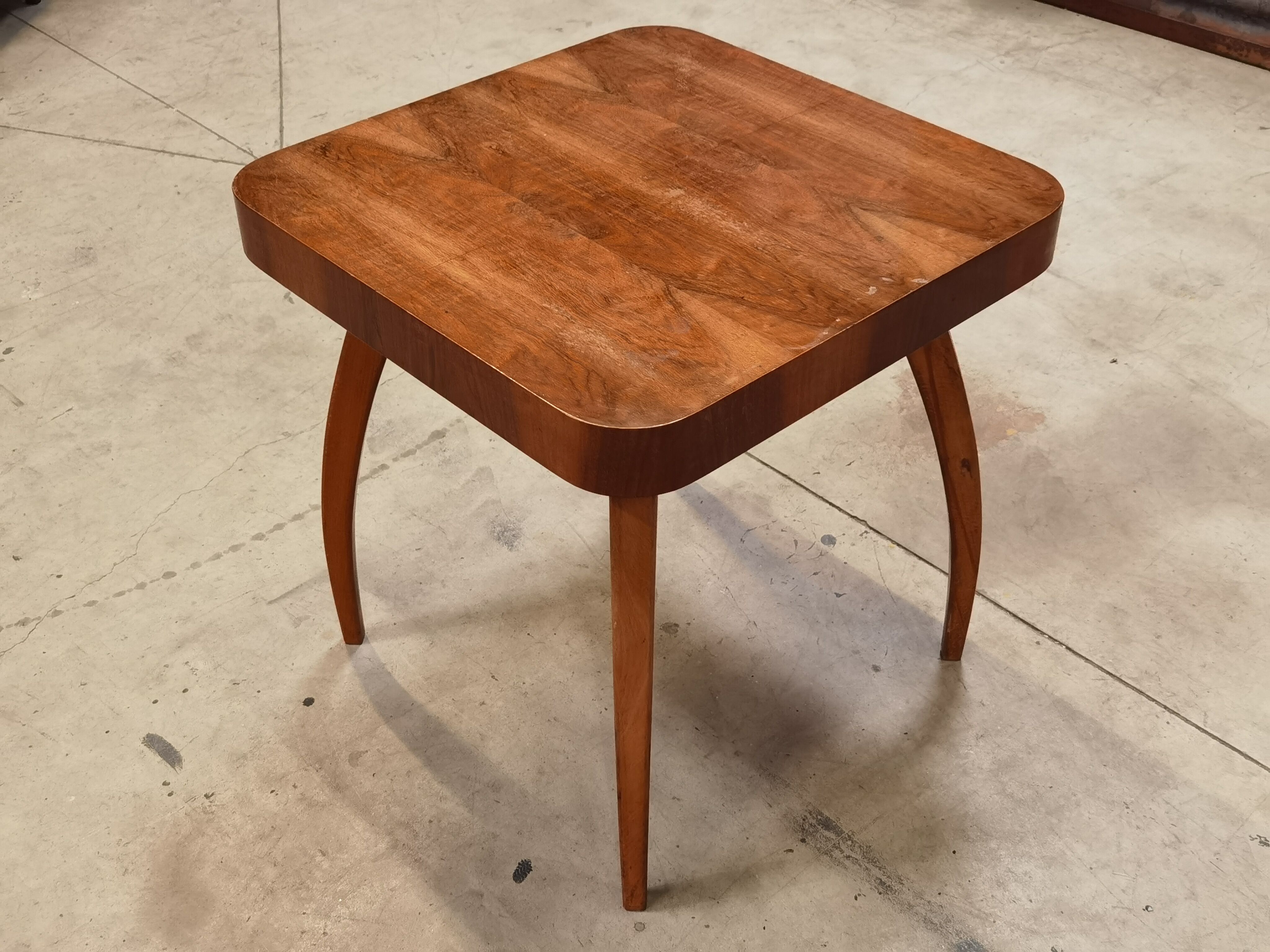 Table H 259 Spider by Jindřich Halabala for Up Zavody 1930