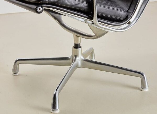 Fauteuil lounge Charles & Ray Eames EA216 Soft Pad pour Herman Miller 1969