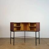 Bar en palissandre du milieu du XXe siècle avec tabourets de bar