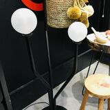 Ball floor lamp