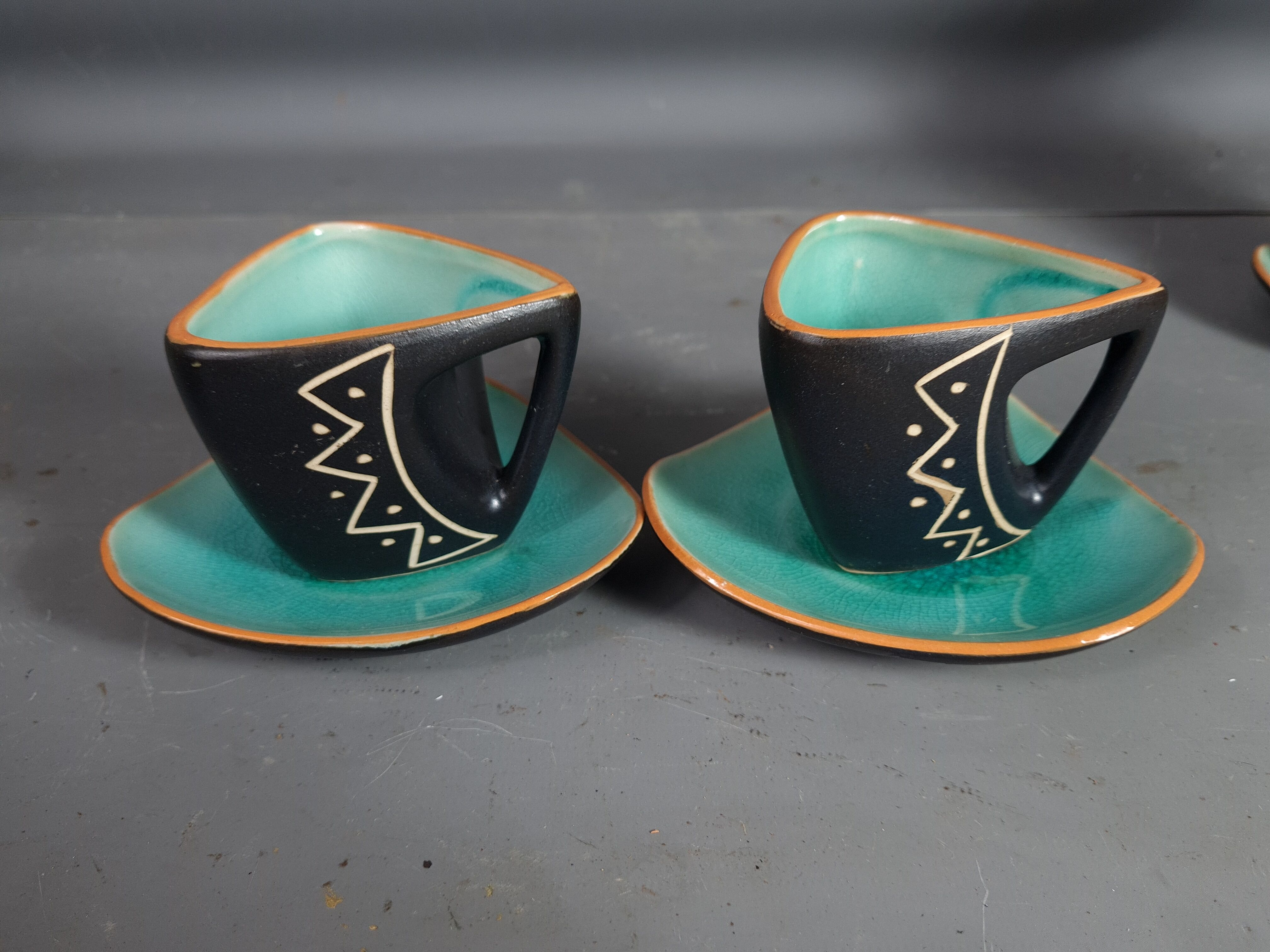 4-cup coffee set and 1980s pourer.