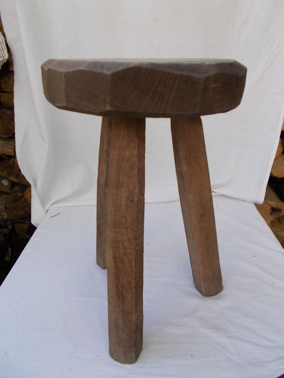 Tripod stool
