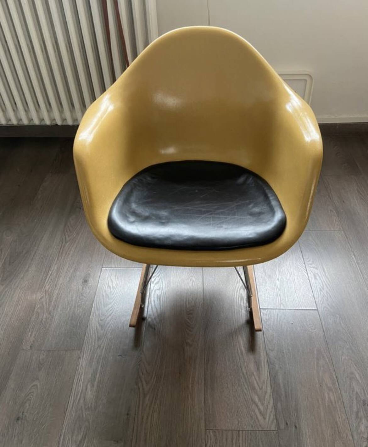 Rocking-chair charles et ray-eames