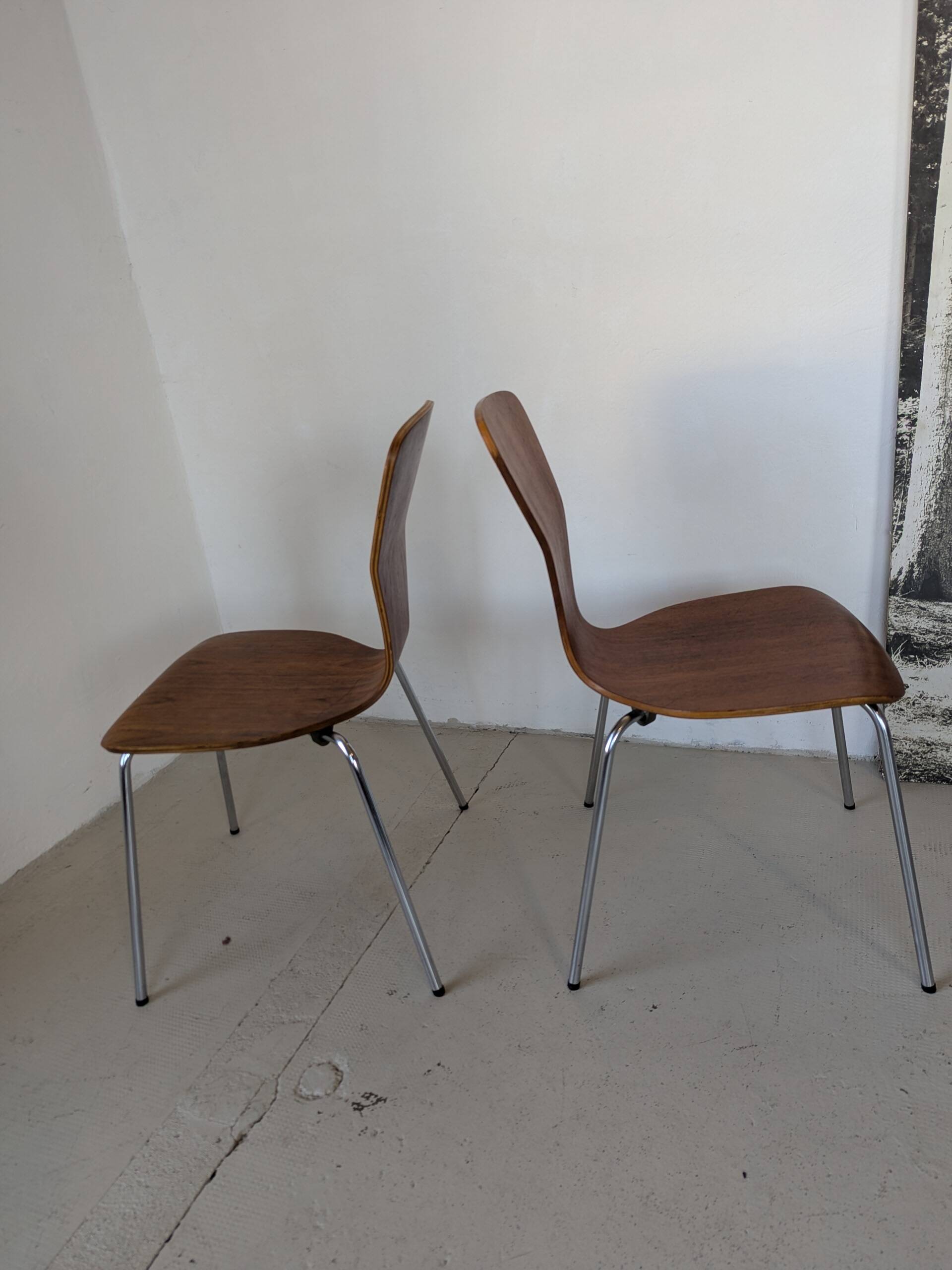 Paire de chaises en teck Tapio Wirkkala pour Asko