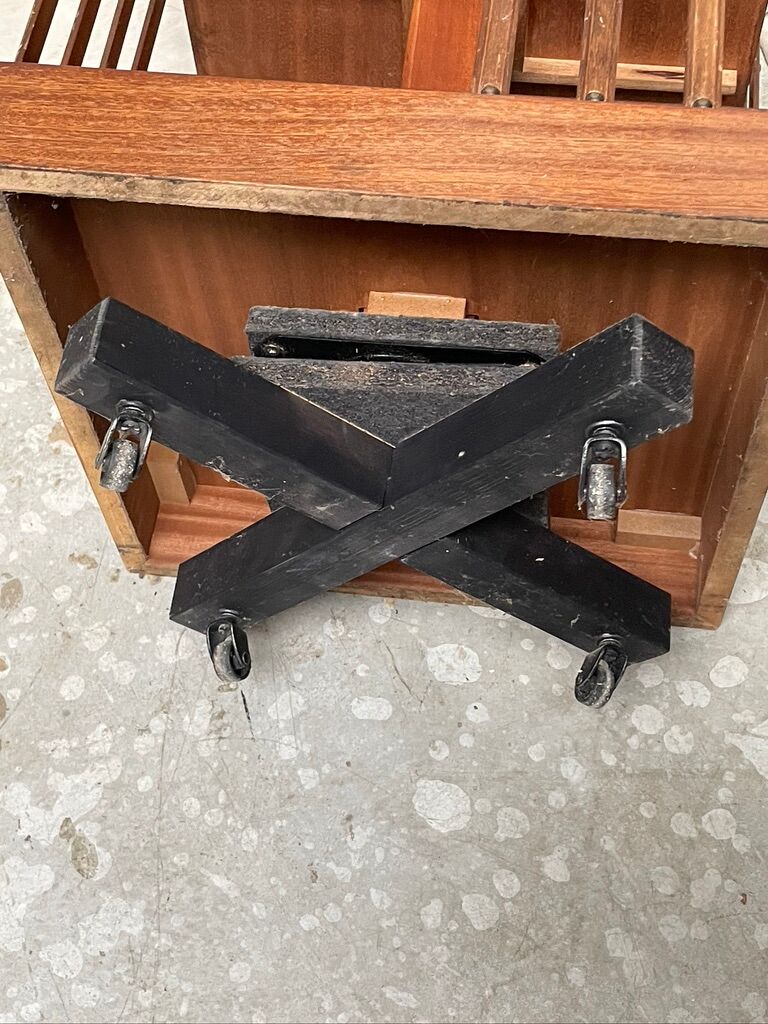 English revolving library