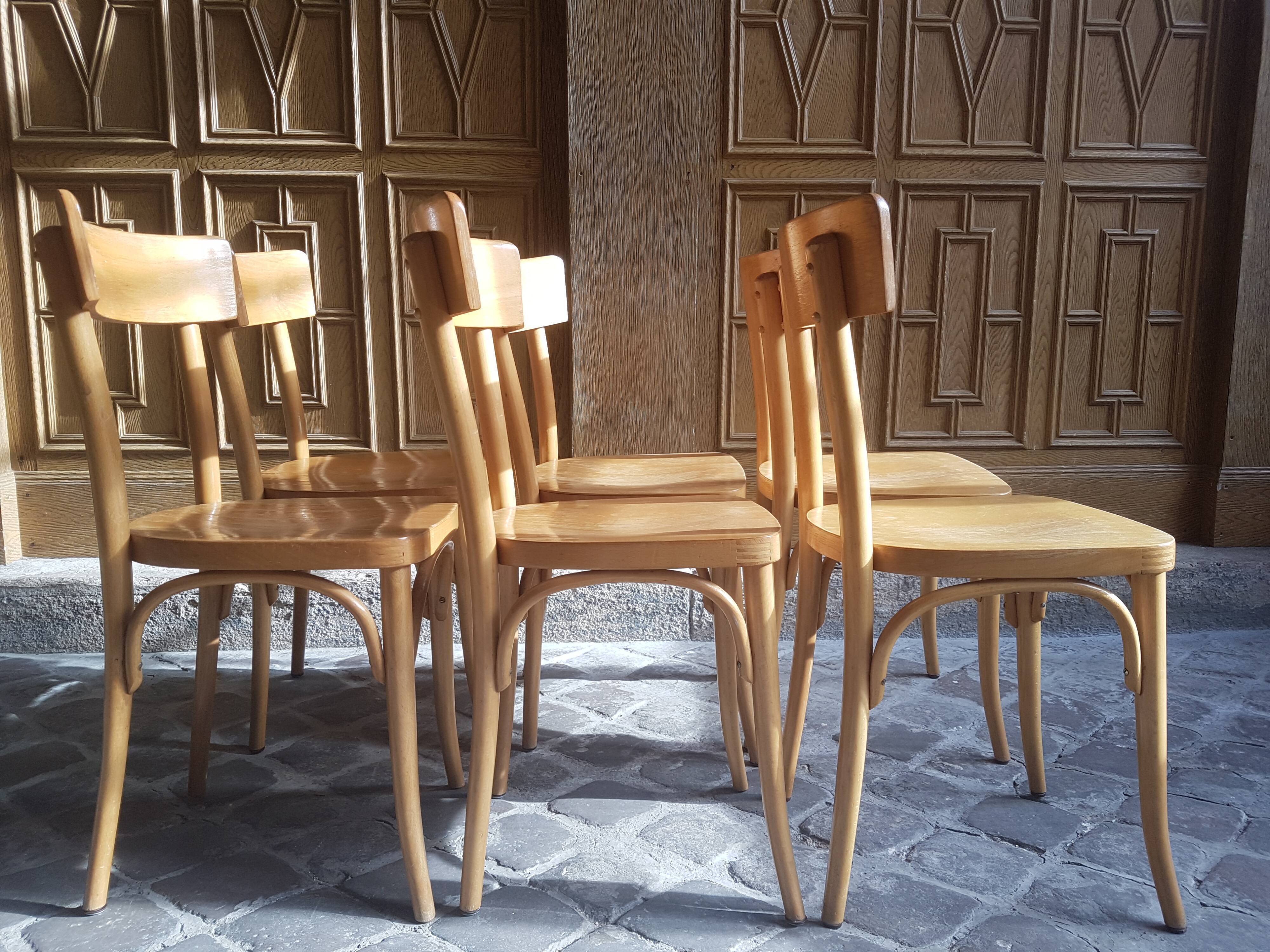 Lot of 6 vintage light wooden bistro chairs