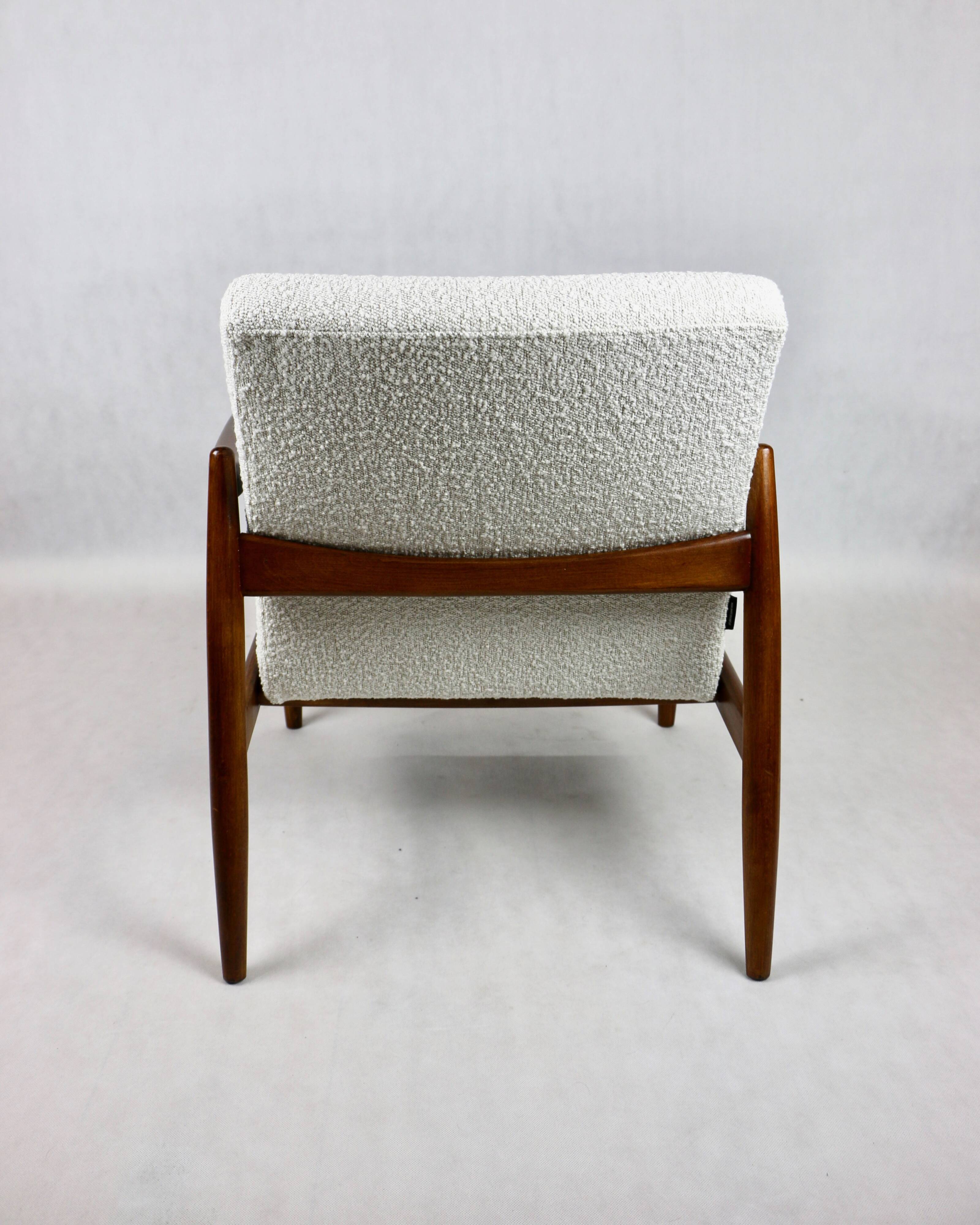 GFM-64 armchair, design by Edmund Homa from the 60s, white boucle