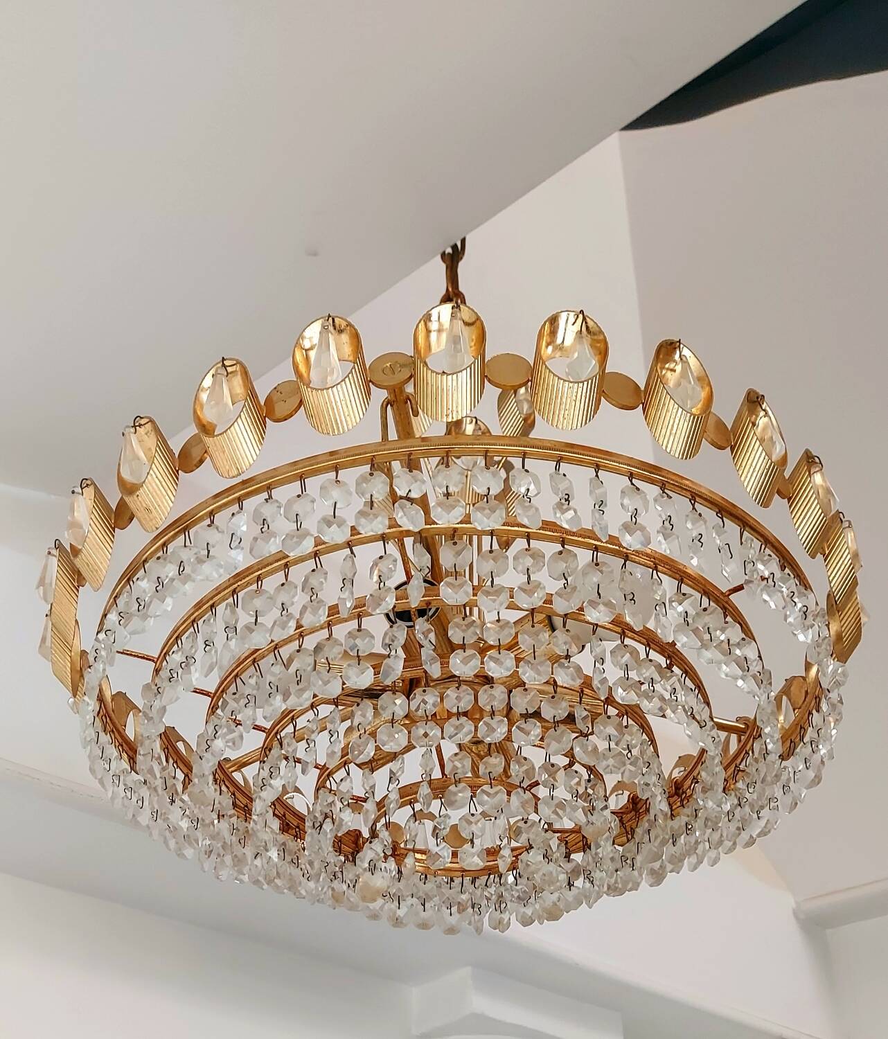 Palwa Chandelier (Palme & Walter) – Gold-plated brass & real cree