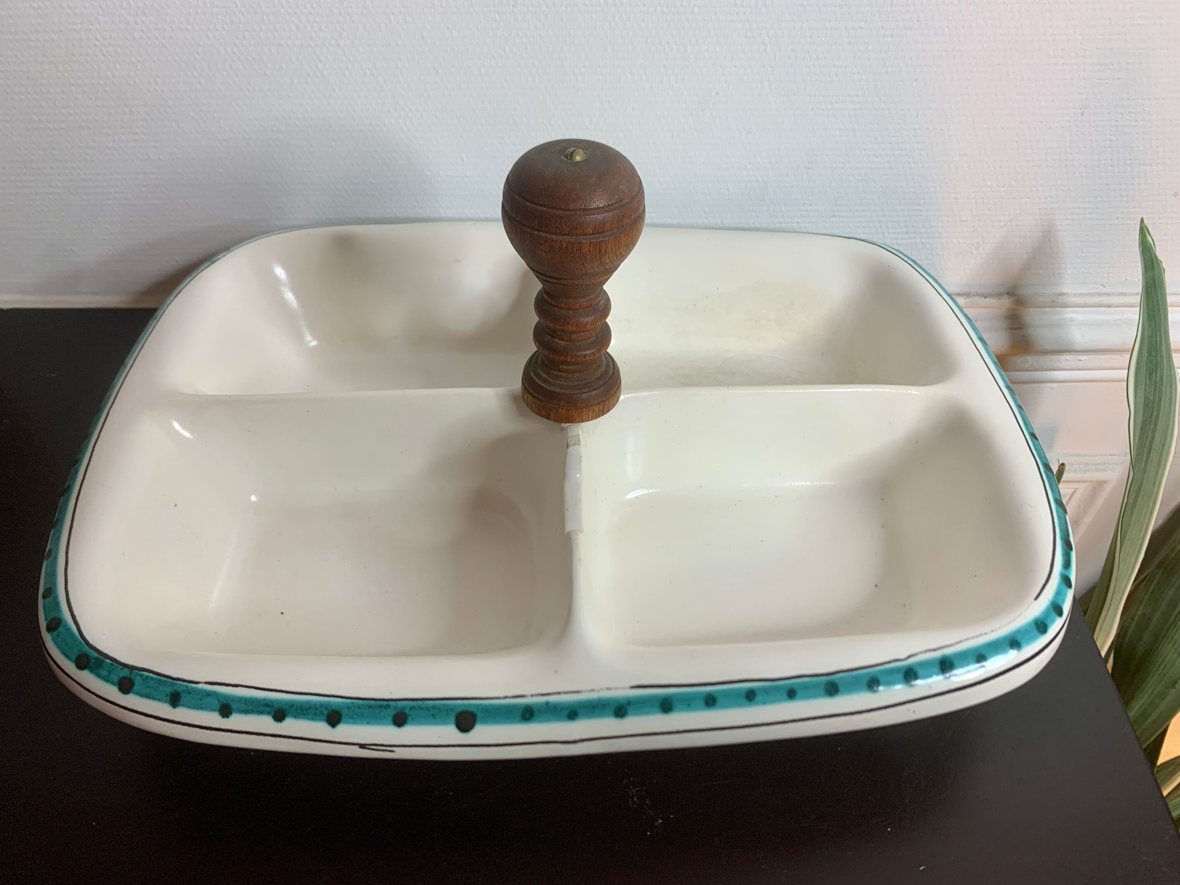 Ceramic dish by Roger Capron, 1960's