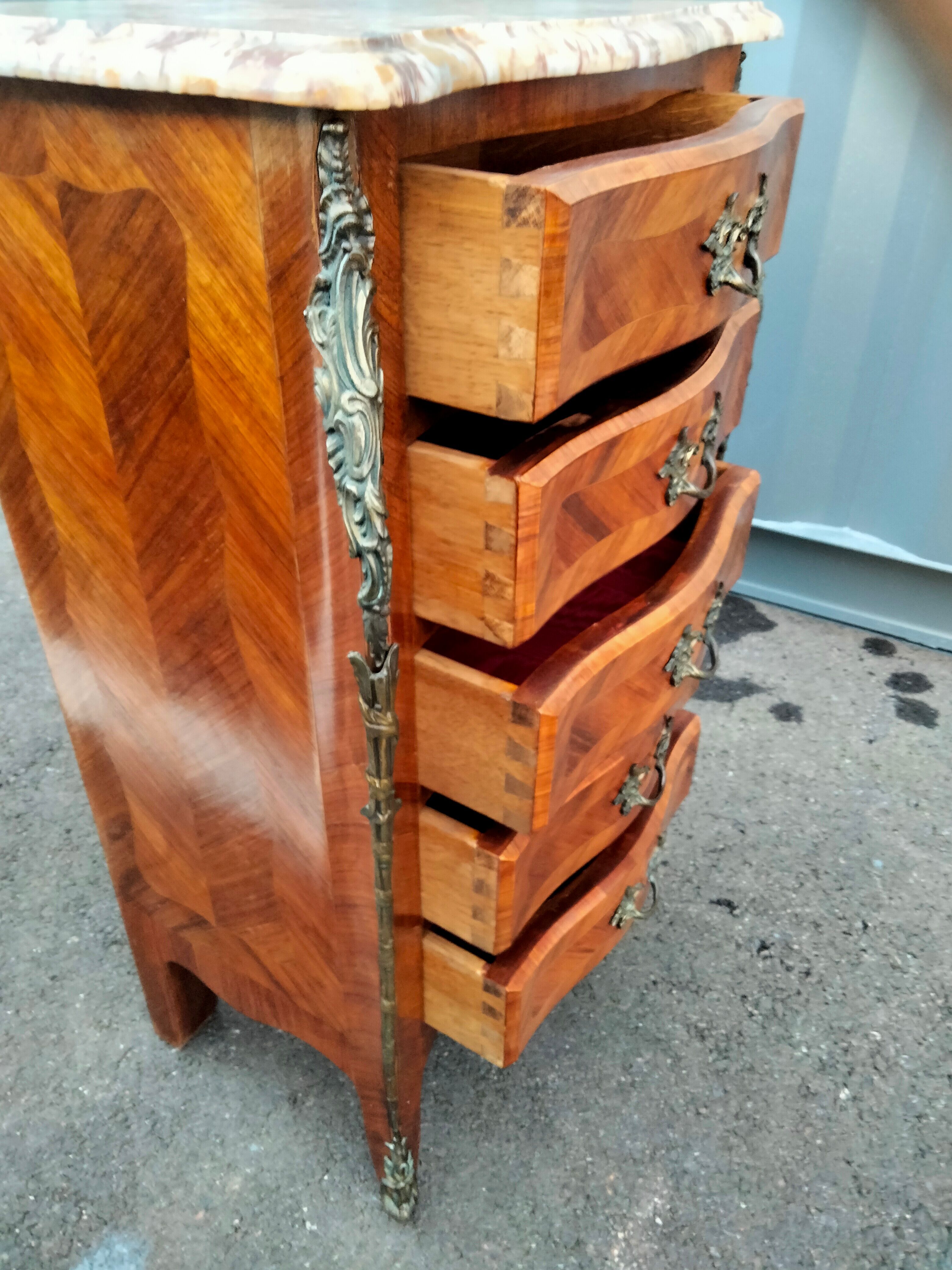 Dresser rag maker style louis xv marquetry marble top