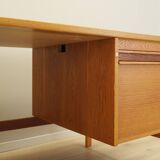 Ash desk, Norwegian design, 1970s, production: Norway