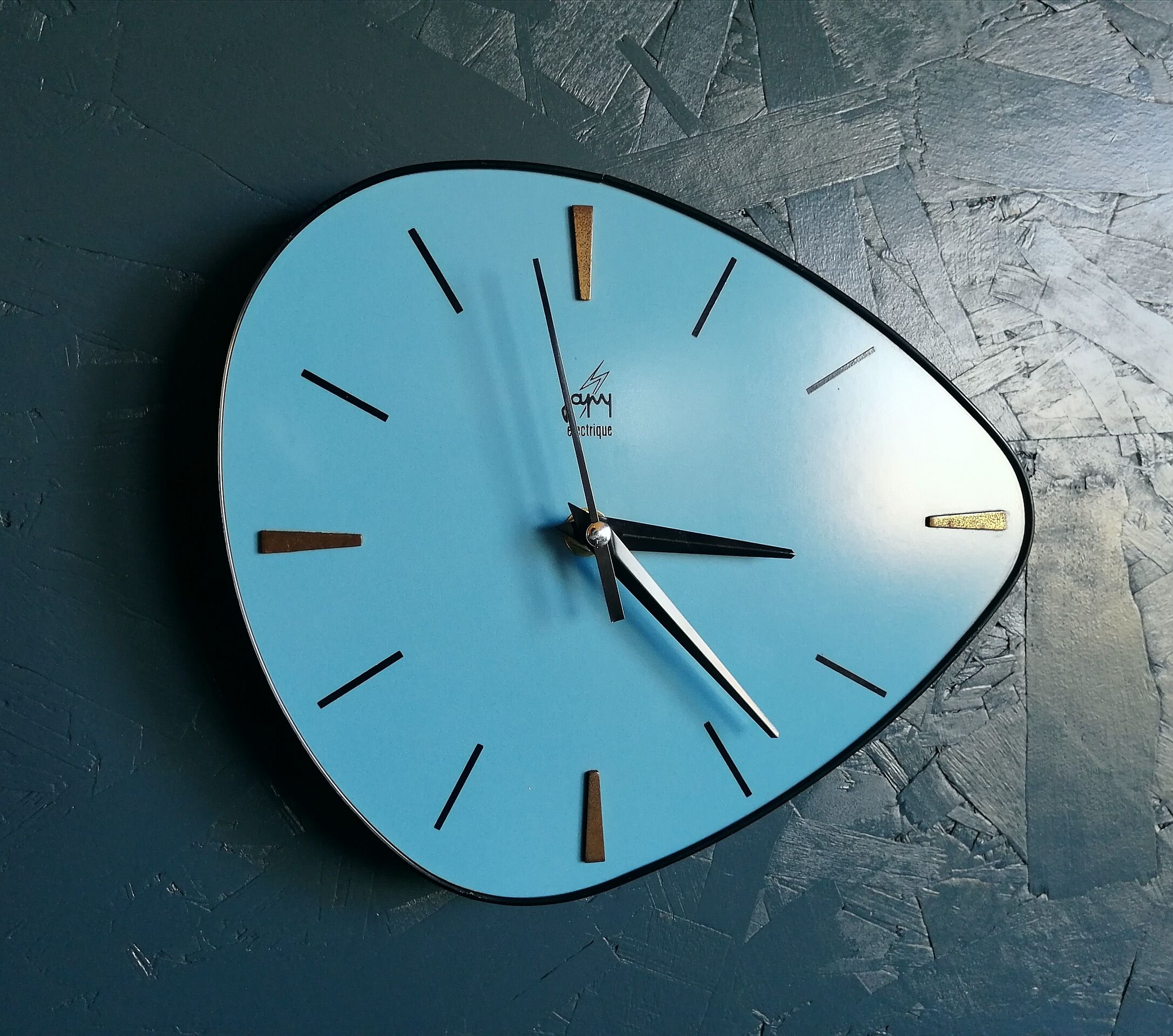 Vintage clock, "Japy Electric Blue" pendulum