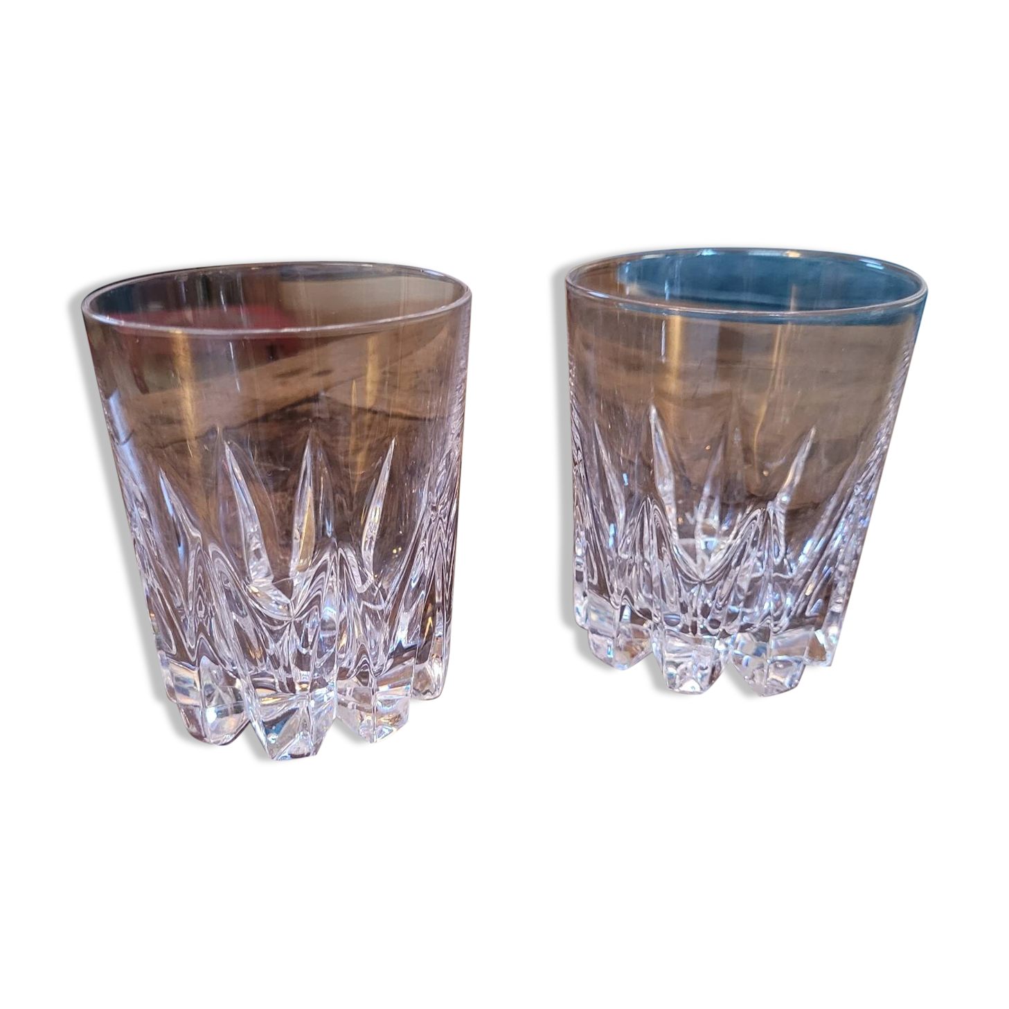 2 verres à whisky en cristal taillé – fond étoilé, années 70