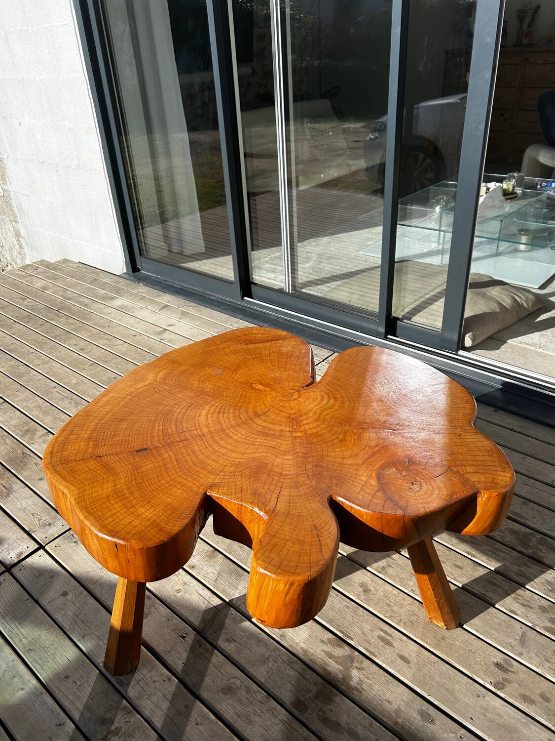 Table basse / d’appoint brutaliste