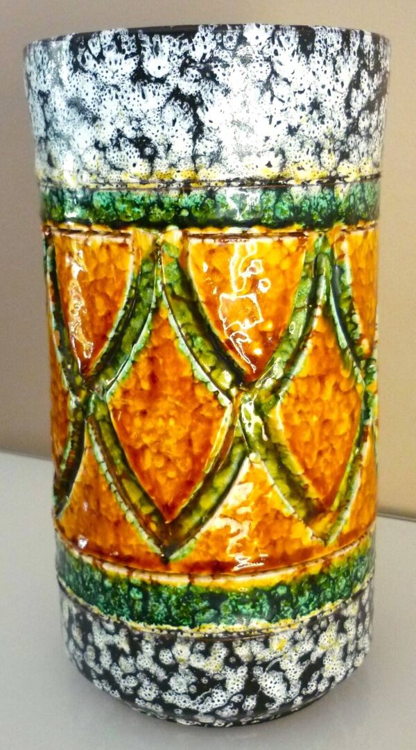 Vase rouleau, céramique émaillée, Italie, design des années 60/70