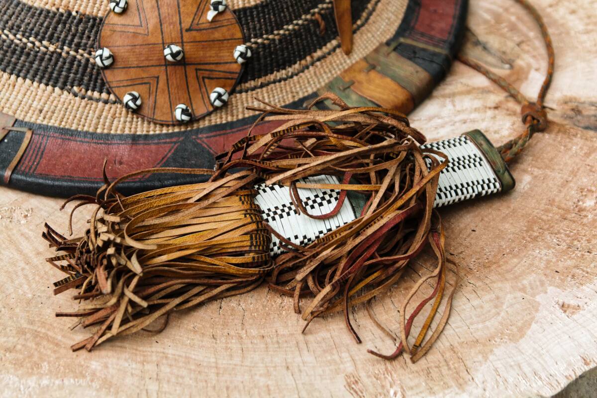 Lot of 3 straw and leather hats, Fulani people, Mali