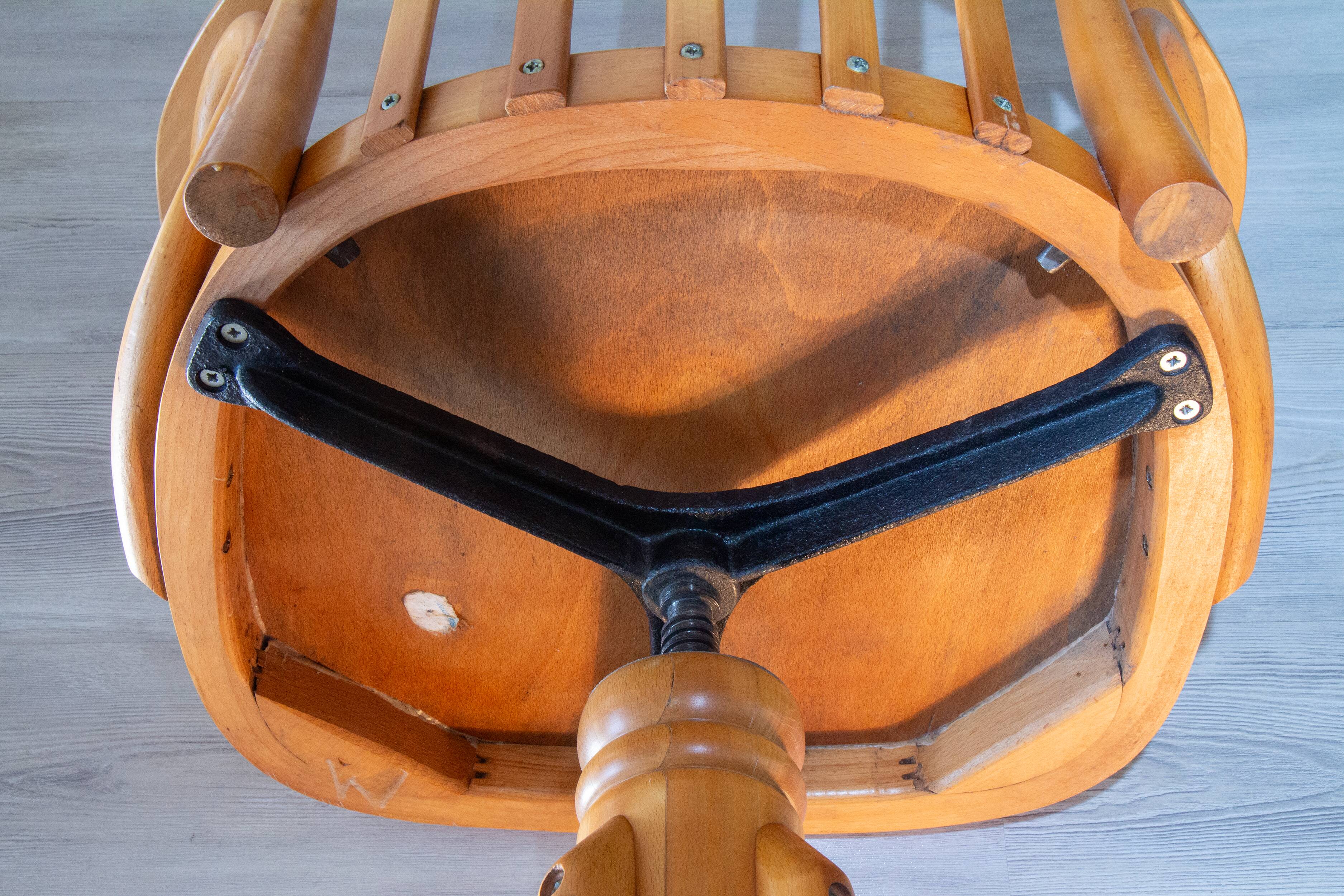 American armchair ZMG Radomsko (formerly Thonet) from the 1970s.