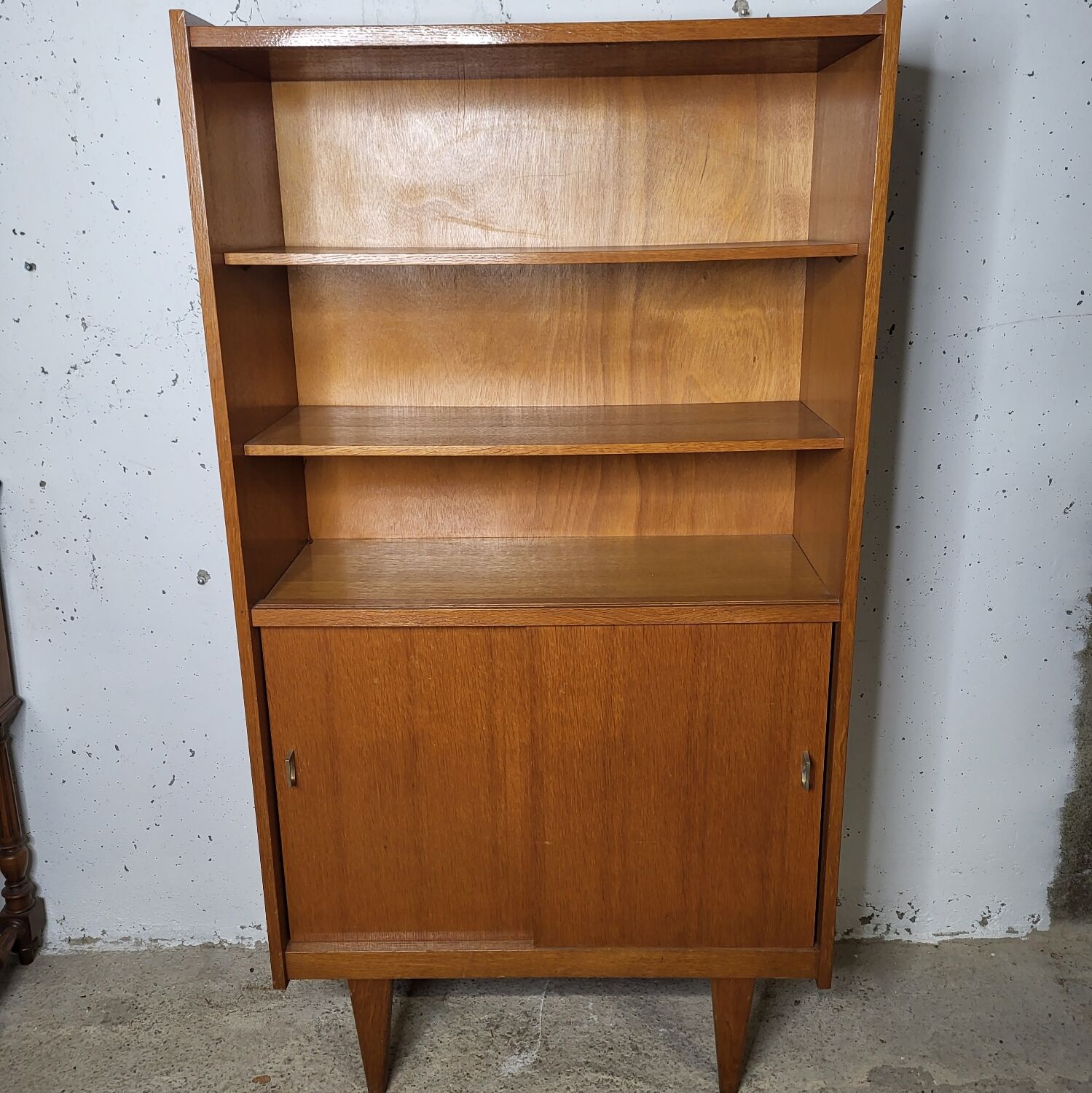 Showcase bookcase 70's feet compass