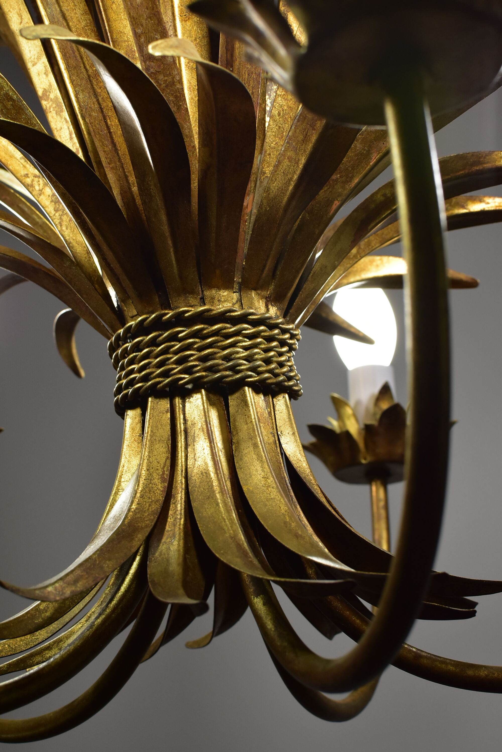 Wheat ear golden chandelier 5 branches.