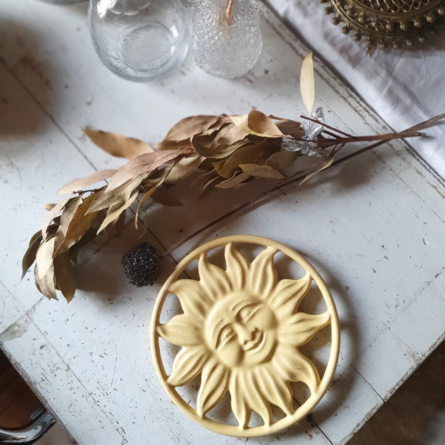 Cast iron sun underside