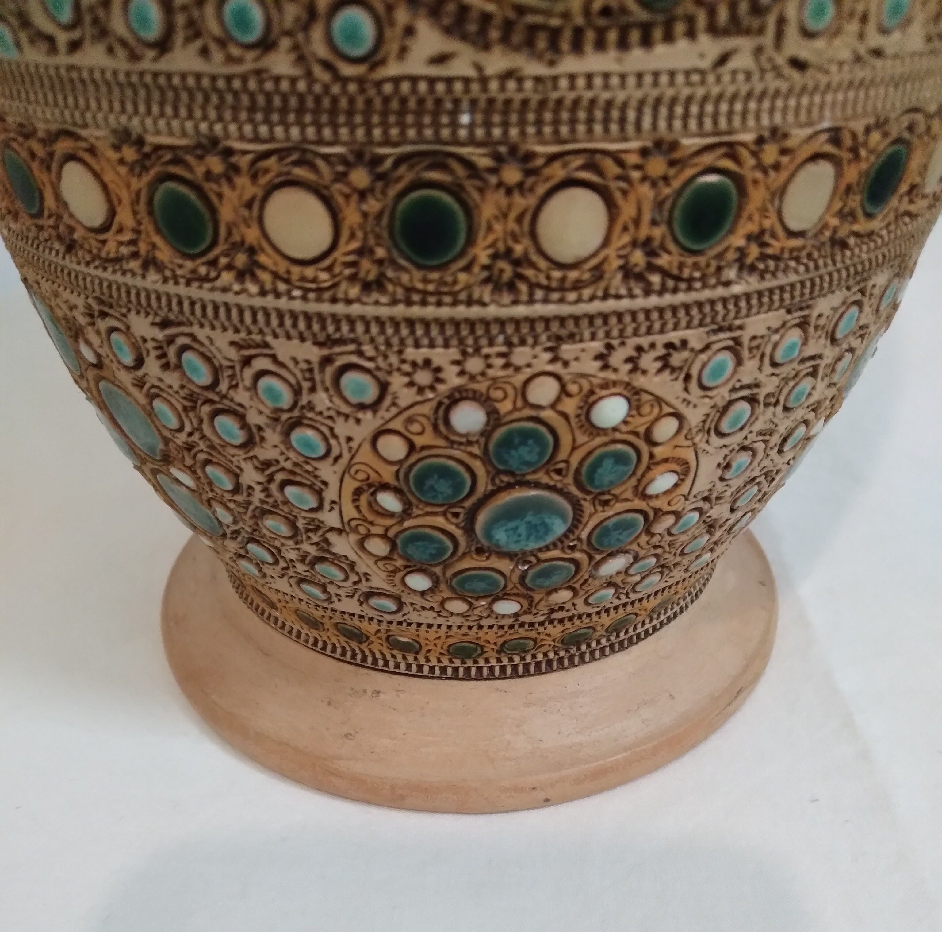 Magnificent vase by Paul Dordet