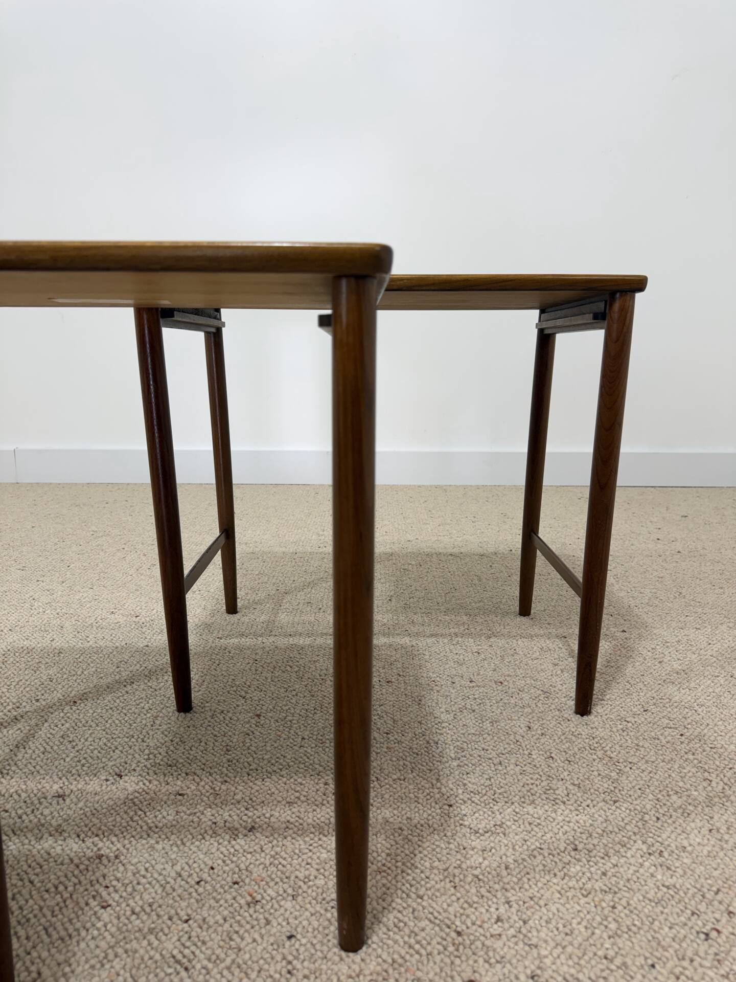 Set of 3 Scandinavian nesting tables in teak – 1960s