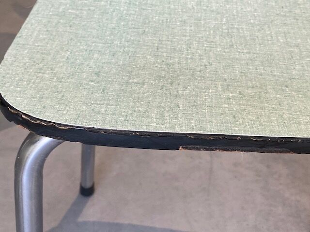 Table formica extensions 150 cm with 4 seats