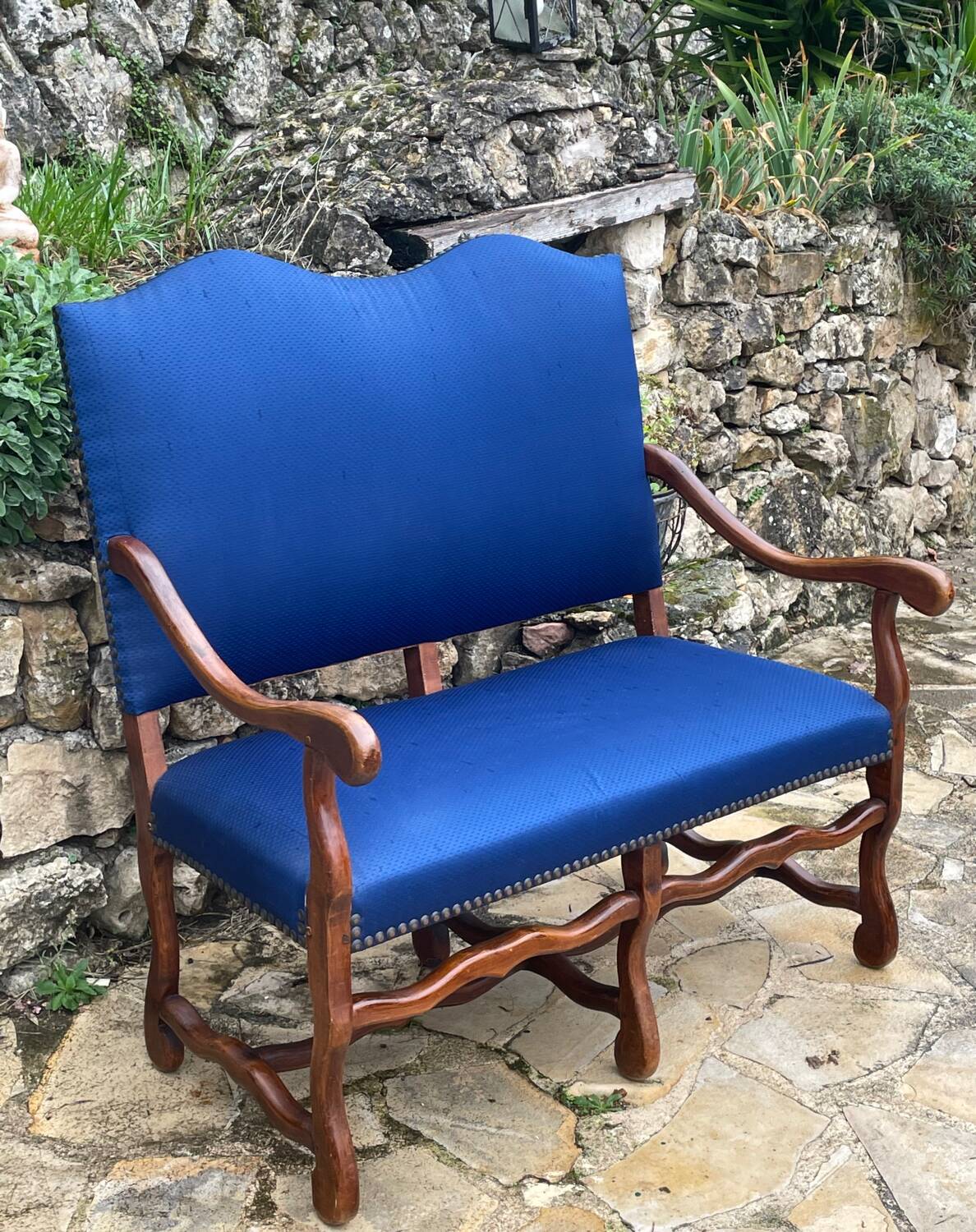 2-seater walnut bench