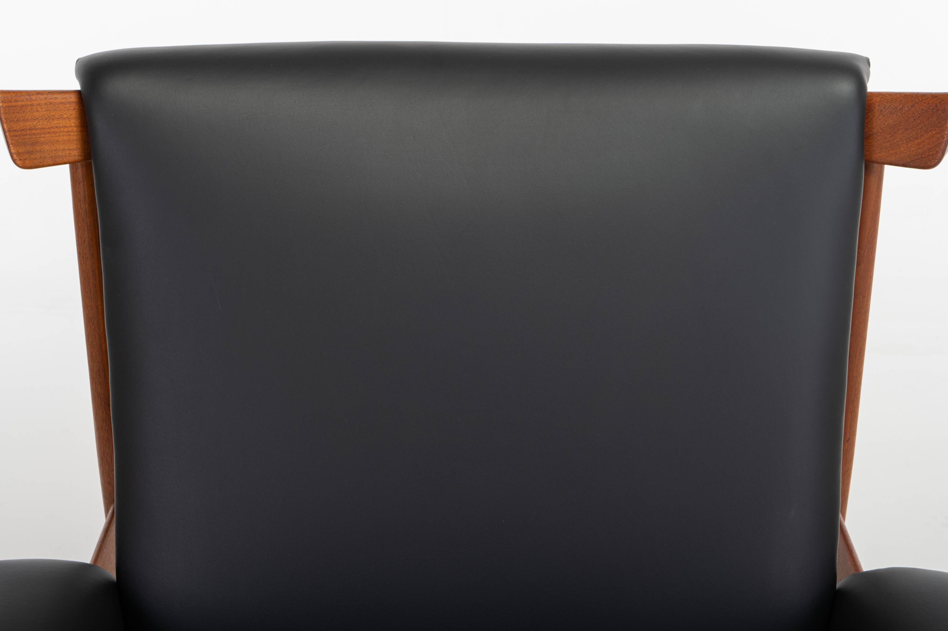 Bwana Lounge Chair and ottoman by Finn Juhl for France & Son, Denmark, 1960s