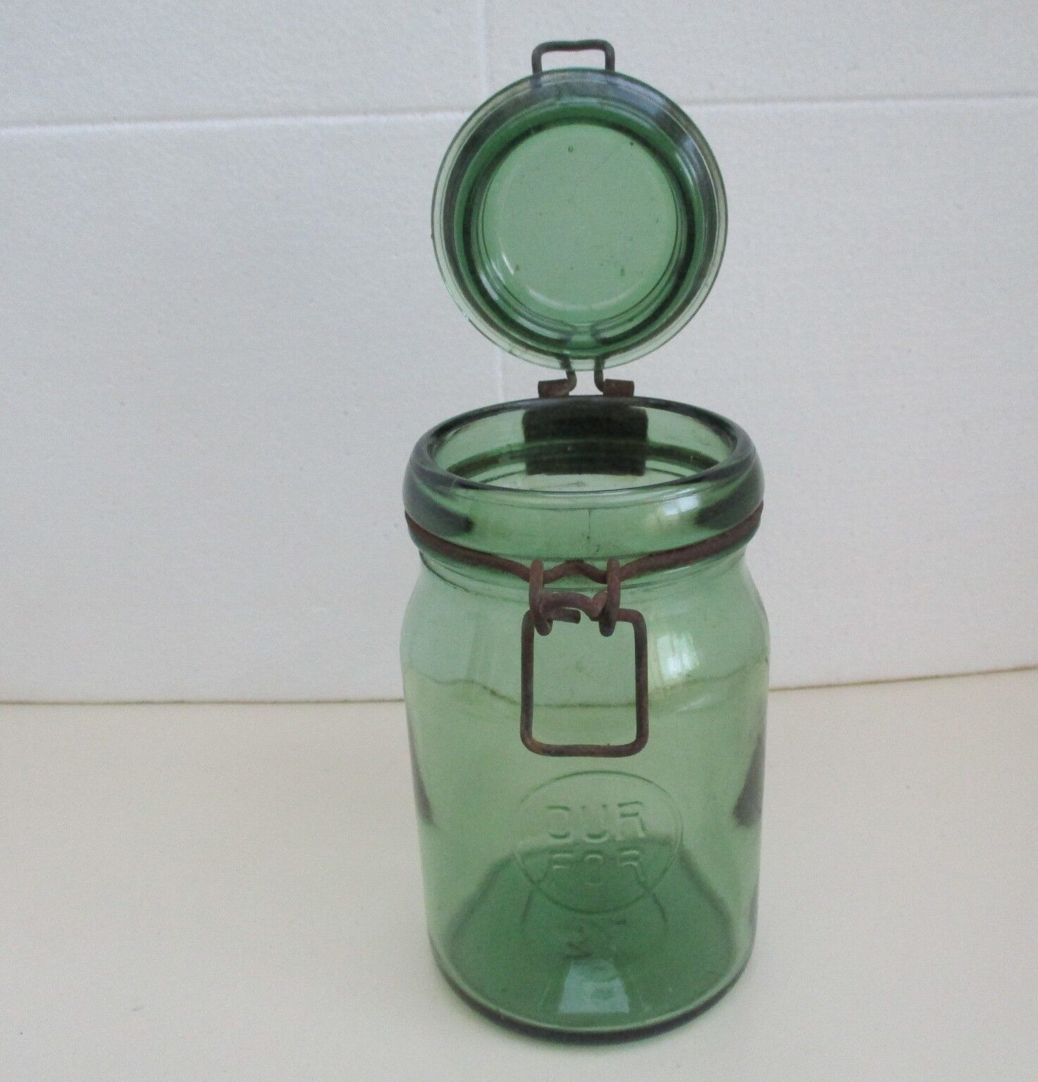 Old green glass jar - durfor
